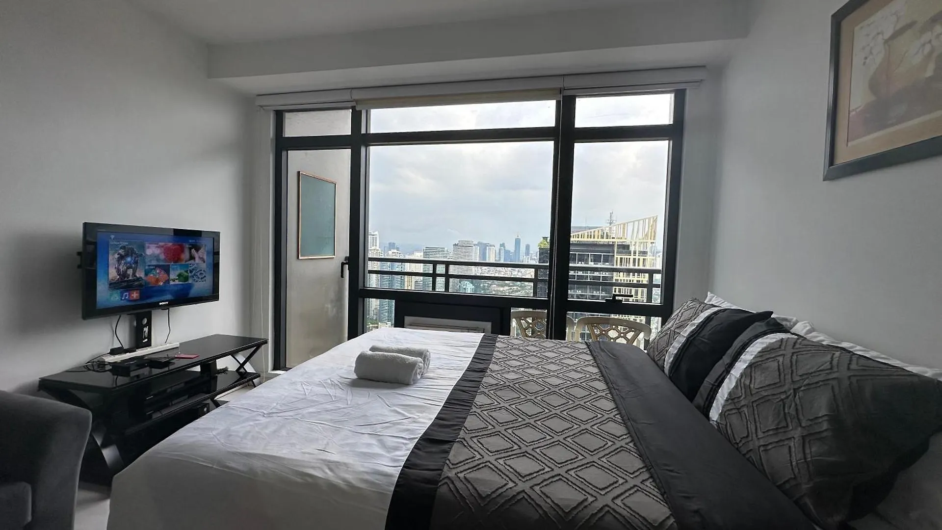 Bright Studio In Gramercy Residences Condo Manila Philippines